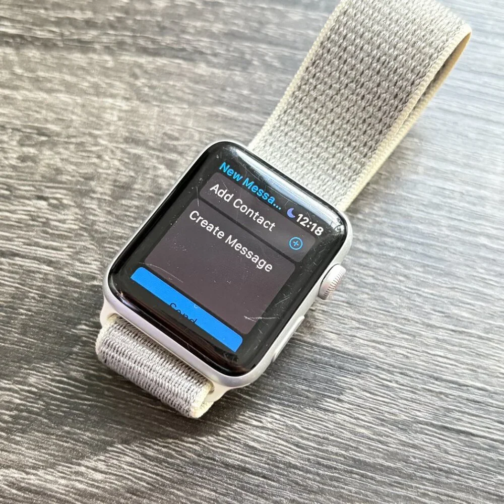 Apple Watch Series 3 – 42mm – Aluminum – Cellular - Fair Condition